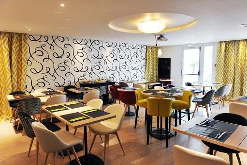 Urban Style Hotel De France 반느 외부 사진