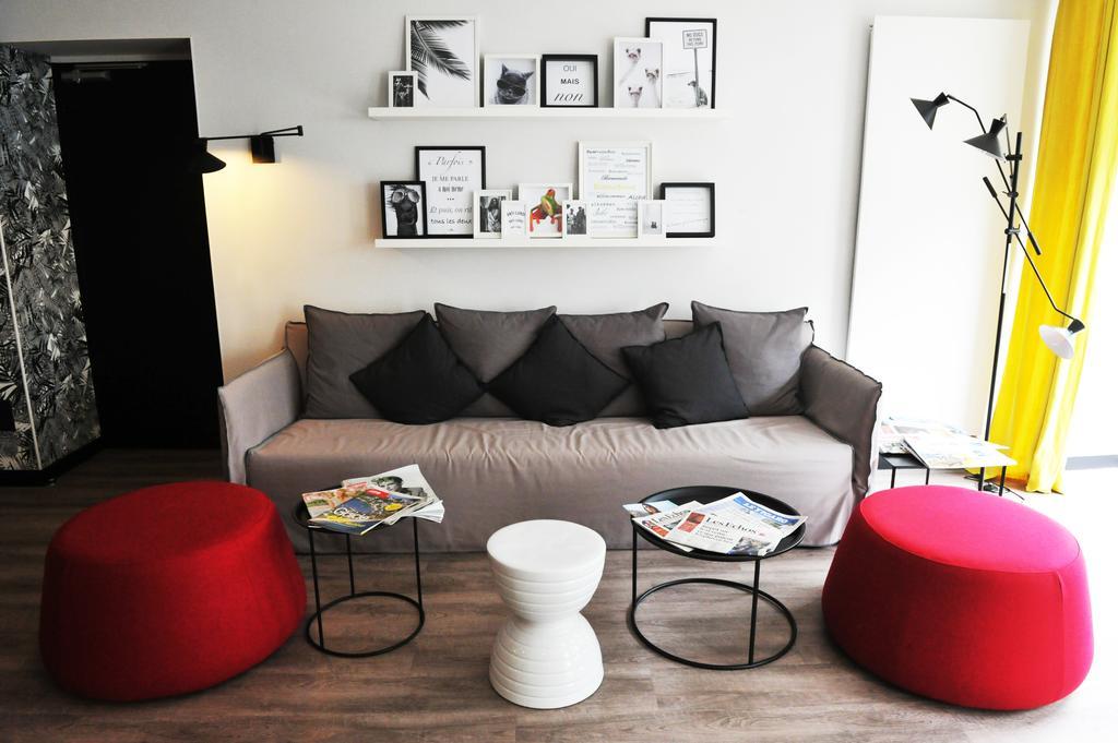 Urban Style Hotel De France 반느 외부 사진