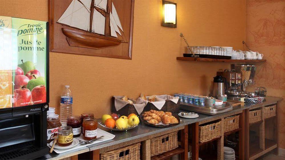 Urban Style Hotel De France 반느 외부 사진